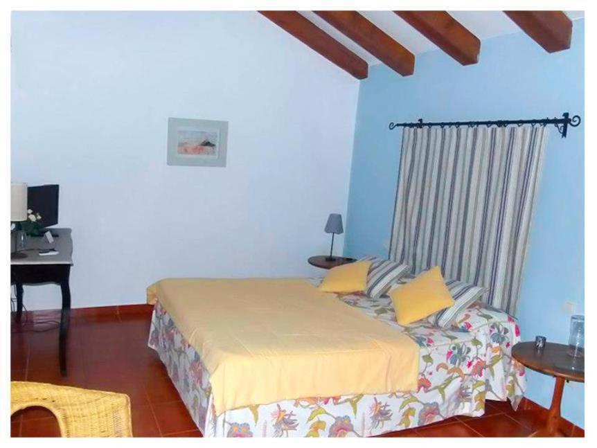 Casa Rural Valdevilano La Roca de la Sierra Zewnętrze zdjęcie