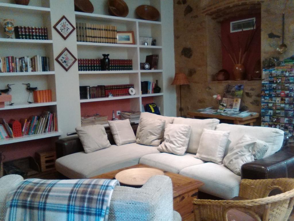 Casa Rural Valdevilano La Roca de la Sierra Zewnętrze zdjęcie